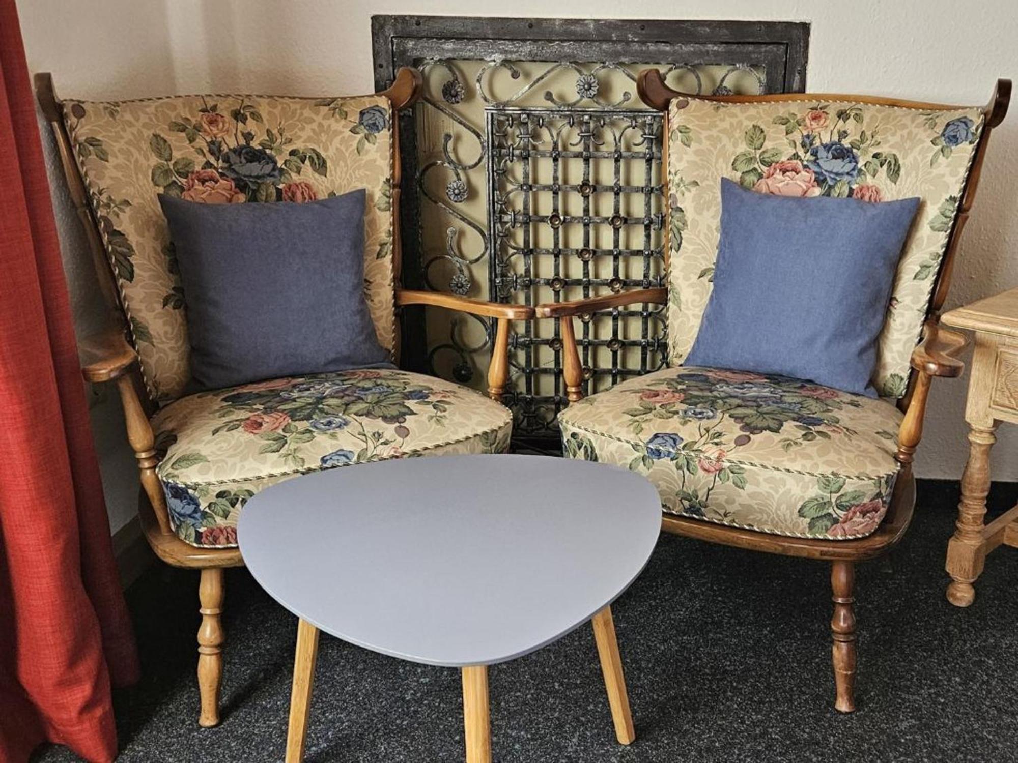 Hotel Hirsch 군즈부르크 외부 사진